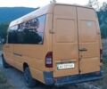 Желтый Мерседес Sprinter, объемом двигателя 2.1 л и пробегом 650 тыс. км за 7100 $, фото 6 на Automoto.ua