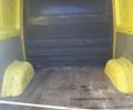 Желтый Мерседес Sprinter, объемом двигателя 2.15 л и пробегом 430 тыс. км за 6500 $, фото 11 на Automoto.ua
