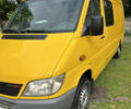 Желтый Мерседес Sprinter, объемом двигателя 2.15 л и пробегом 490 тыс. км за 9500 $, фото 4 на Automoto.ua