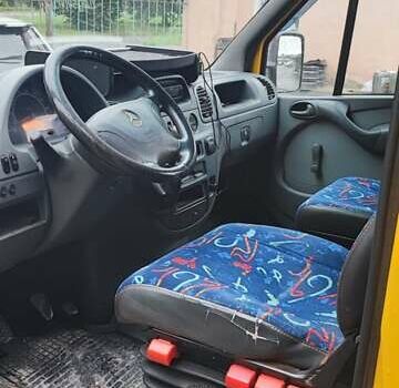 Жовтий Мерседес Sprinter, об'ємом двигуна 2.1 л та пробігом 505 тис. км за 7200 $, фото 20 на Automoto.ua