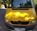 Желтый Мерседес Sprinter, объемом двигателя 2.7 л и пробегом 439 тыс. км за 15000 $, фото 1 на Automoto.ua