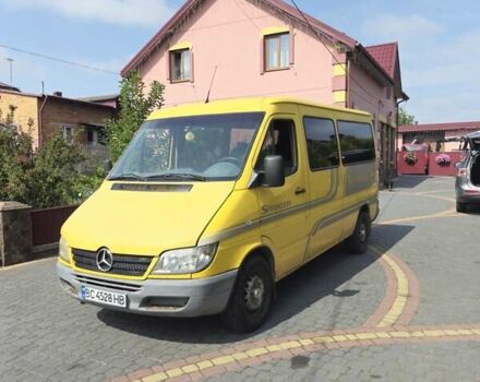 Жовтий Мерседес Sprinter, об'ємом двигуна 2.2 л та пробігом 559 тис. км за 6300 $, фото 1 на Automoto.ua