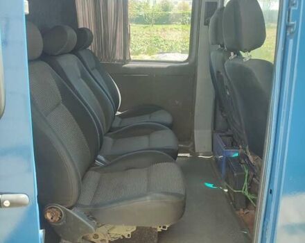 Желтый Мерседес Sprinter, объемом двигателя 2.1 л и пробегом 1 тыс. км за 8750 $, фото 11 на Automoto.ua