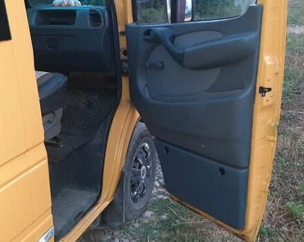Желтый Мерседес Sprinter, объемом двигателя 2.1 л и пробегом 650 тыс. км за 7100 $, фото 16 на Automoto.ua