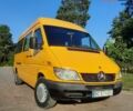 Желтый Мерседес Sprinter, объемом двигателя 2.69 л и пробегом 500 тыс. км за 6999 $, фото 8 на Automoto.ua