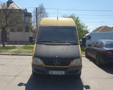 Желтый Мерседес Sprinter, объемом двигателя 2.2 л и пробегом 360 тыс. км за 10000 $, фото 28 на Automoto.ua
