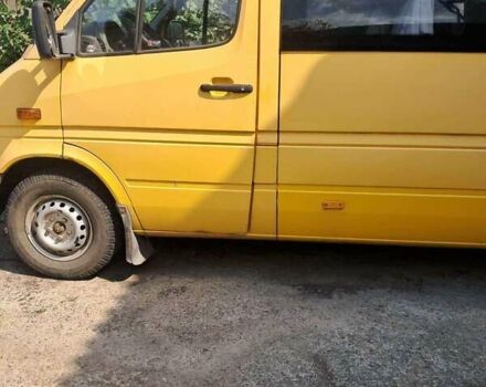 Жовтий Мерседес Sprinter, об'ємом двигуна 2.3 л та пробігом 998 тис. км за 4999 $, фото 9 на Automoto.ua