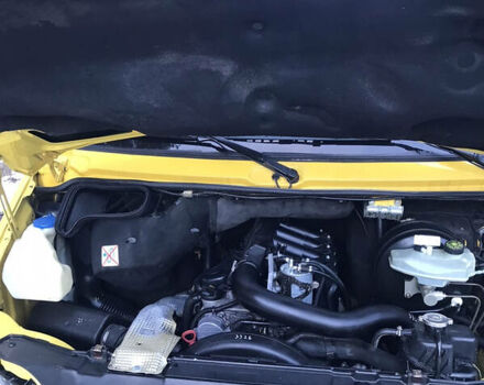 Желтый Мерседес Sprinter, объемом двигателя 2.2 л и пробегом 268 тыс. км за 13700 $, фото 9 на Automoto.ua