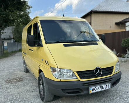 Жовтий Мерседес Sprinter, об'ємом двигуна 2.15 л та пробігом 540 тис. км за 8600 $, фото 4 на Automoto.ua