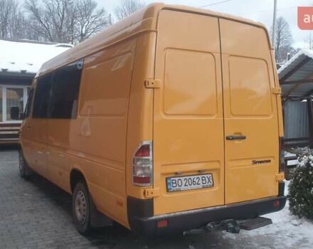 Желтый Мерседес Sprinter, объемом двигателя 2.7 л и пробегом 111 тыс. км за 10050 $, фото 5 на Automoto.ua
