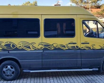 Жовтий Мерседес Sprinter, об'ємом двигуна 2.7 л та пробігом 373 тис. км за 10999 $, фото 2 на Automoto.ua