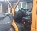 Желтый Мерседес Sprinter, объемом двигателя 2.7 л и пробегом 111 тыс. км за 10050 $, фото 7 на Automoto.ua