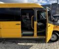 Желтый Мерседес Sprinter, объемом двигателя 2.7 л и пробегом 100 тыс. км за 19000 $, фото 4 на Automoto.ua