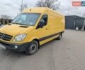 Желтый Мерседес Sprinter, объемом двигателя 2.9 л и пробегом 487 тыс. км за 15000 $, фото 1 на Automoto.ua