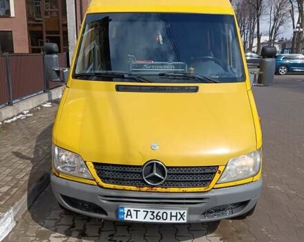 Жовтий Мерседес Sprinter, об'ємом двигуна 2.7 л та пробігом 650 тис. км за 11200 $, фото 3 на Automoto.ua