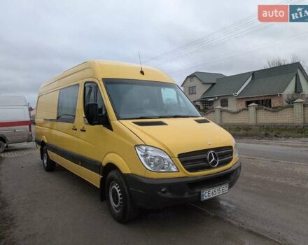 Желтый Мерседес Sprinter, объемом двигателя 2.9 л и пробегом 487 тыс. км за 15000 $, фото 3 на Automoto.ua