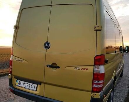 Желтый Мерседес Sprinter, объемом двигателя 2.1 л и пробегом 620 тыс. км за 17500 $, фото 7 на Automoto.ua