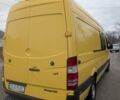 Желтый Мерседес Sprinter, объемом двигателя 2.9 л и пробегом 487 тыс. км за 15000 $, фото 7 на Automoto.ua