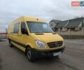 Желтый Мерседес Sprinter, объемом двигателя 2.9 л и пробегом 487 тыс. км за 15000 $, фото 4 на Automoto.ua