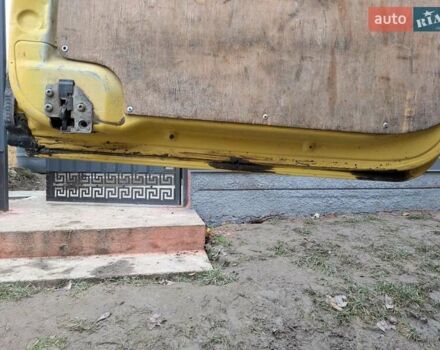 Желтый Мерседес Sprinter, объемом двигателя 2.9 л и пробегом 487 тыс. км за 15000 $, фото 9 на Automoto.ua