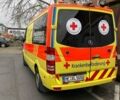 Желтый Мерседес Sprinter, объемом двигателя 2.2 л и пробегом 321 тыс. км за 13804 $, фото 2 на Automoto.ua