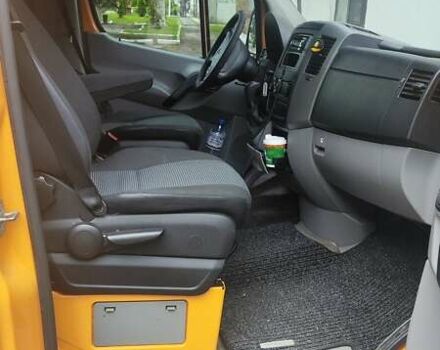 Жовтий Мерседес Sprinter, об'ємом двигуна 2.1 л та пробігом 339 тис. км за 14897 $, фото 19 на Automoto.ua
