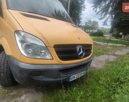 Жовтий Мерседес Sprinter, об'ємом двигуна 2.1 л та пробігом 339 тис. км за 14897 $, фото 16 на Automoto.ua