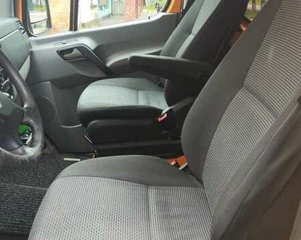 Жовтий Мерседес Sprinter, об'ємом двигуна 2.1 л та пробігом 339 тис. км за 14897 $, фото 9 на Automoto.ua