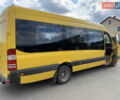Желтый Мерседес Sprinter, объемом двигателя 2.9 л и пробегом 308 тыс. км за 32000 $, фото 6 на Automoto.ua