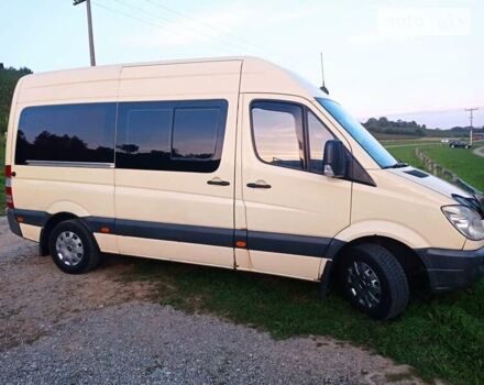 Жовтий Мерседес Sprinter, об'ємом двигуна 2.1 л та пробігом 500 тис. км за 12700 $, фото 13 на Automoto.ua