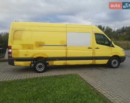 Желтый Мерседес Sprinter, объемом двигателя 3 л и пробегом 640 тыс. км за 11000 $, фото 6 на Automoto.ua