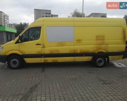 Желтый Мерседес Sprinter, объемом двигателя 3 л и пробегом 640 тыс. км за 11000 $, фото 2 на Automoto.ua