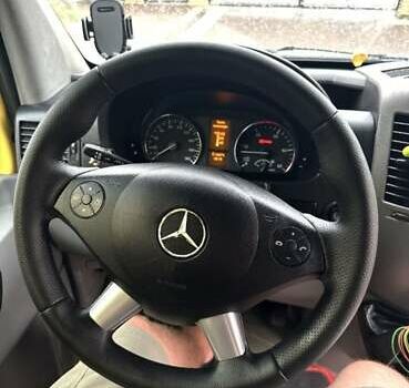 Жовтий Мерседес Sprinter, об'ємом двигуна 2.9 л та пробігом 550 тис. км за 28000 $, фото 13 на Automoto.ua