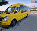 Желтый Мерседес Sprinter, объемом двигателя 2.2 л и пробегом 423 тыс. км за 36500 $, фото 2 на Automoto.ua