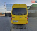 Желтый Мерседес Sprinter, объемом двигателя 2.2 л и пробегом 423 тыс. км за 36500 $, фото 3 на Automoto.ua