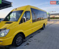 Желтый Мерседес Sprinter, объемом двигателя 2.2 л и пробегом 423 тыс. км за 36500 $, фото 1 на Automoto.ua