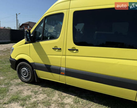 Жовтий Мерседес Sprinter, об'ємом двигуна 3 л та пробігом 666 тис. км за 23500 $, фото 6 на Automoto.ua