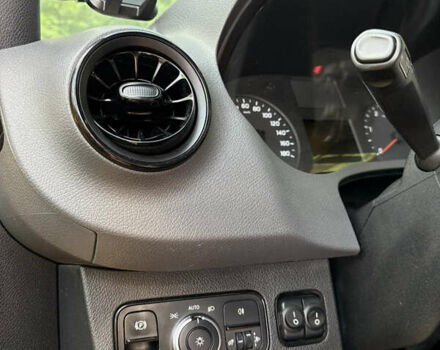 Жовтий Мерседес Sprinter, об'ємом двигуна 2.14 л та пробігом 270 тис. км за 28500 $, фото 8 на Automoto.ua