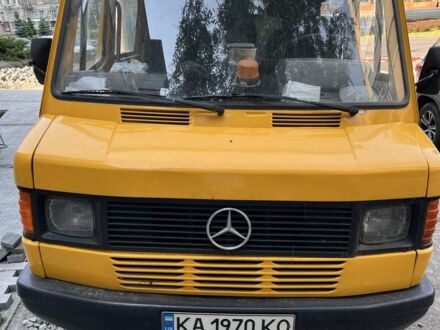 Мерседес Sprinter 1986 у Києві на Automoto.ua Жовтий Мерседес Sprinter, об'ємом двигуна 2.4 л та пробігом 10 тис. км за 3124 $, фото 1 на Automoto.ua