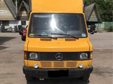 Мерседес Sprinter 1995 в Чернигове на Automoto.ua Желтый Мерседес Sprinter, объемом двигателя 2.2 л и пробегом 9 тыс. км за 4000 $, фото 1 на Automoto.ua