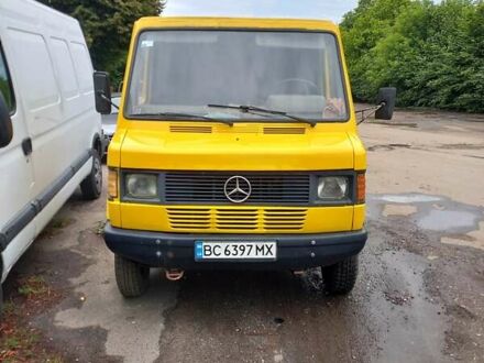 Мерседес Sprinter 1995 в Дрогобыче на Automoto.ua Желтый Мерседес Sprinter, объемом двигателя 2.3 л и пробегом 300 тыс. км за 5000 $, фото 1 на Automoto.ua