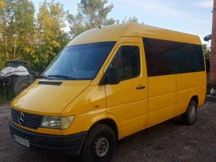 Мерседес Sprinter 1996 у Рожище на Automoto.ua Жовтий Мерседес Sprinter, об'ємом двигуна 2.9 л та пробігом 420 тис. км за 5000 $, фото 1 на Automoto.ua
