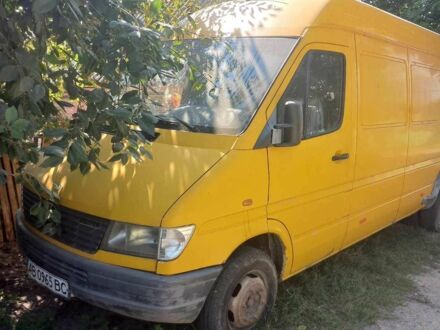 Мерседес Sprinter 1997 в Виннице на Automoto.ua Желтый Мерседес Sprinter, объемом двигателя 2.9 л и пробегом 515 тыс. км за 10000 $, фото 1 на Automoto.ua