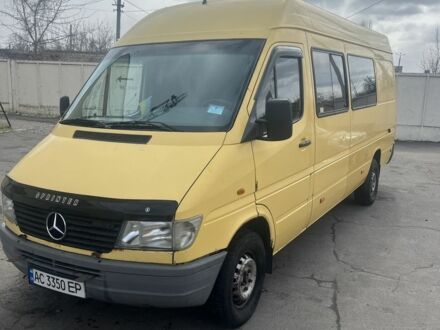 Мерседес Sprinter 1998 в Житомире на Automoto.ua Желтый Мерседес Sprinter, объемом двигателя 2.9 л и пробегом 450 тыс. км за 5500 $, фото 1 на Automoto.ua