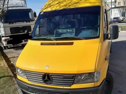 Жовтий Мерседес Sprinter, об'ємом двигуна 2.87 л та пробігом 270 тис. км за 8500 $, фото 1 на Automoto.ua