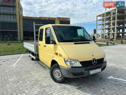 Жовтий Мерседес Sprinter, об'ємом двигуна 2.15 л та пробігом 296 тис. км за 11000 $, фото 1 на Automoto.ua