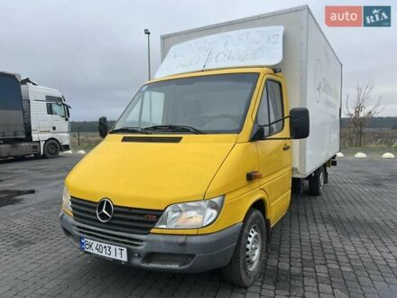 Жовтий Мерседес Sprinter, об'ємом двигуна 2.1 л та пробігом 370 тис. км за 10400 $, фото 1 на Automoto.ua