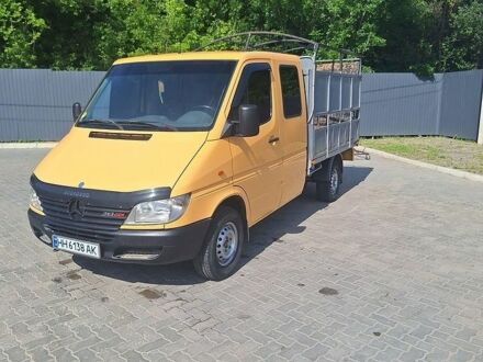 Жовтий Мерседес Sprinter, об'ємом двигуна 2.15 л та пробігом 472 тис. км за 13000 $, фото 1 на Automoto.ua