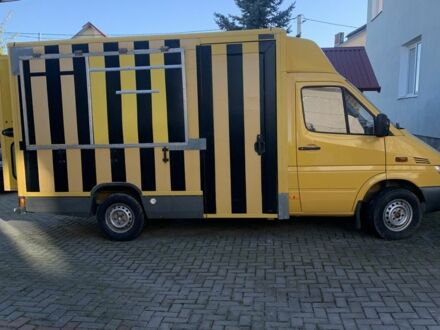 Мерседес Sprinter 2002 в Тернополе на Automoto.ua Желтый Мерседес Sprinter, объемом двигателя 2.1 л и пробегом 1 тыс. км за 13700 $, фото 1 на Automoto.ua