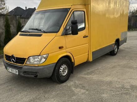Мерседес Sprinter 2003 в Калуше на Automoto.ua Желтый Мерседес Sprinter, объемом двигателя 2.15 л и пробегом 900 тыс. км за 4600 $, фото 1 на Automoto.ua